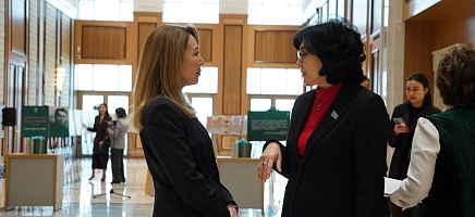 Архив Президента презентовал сборник о Ныгмете Нурмакове фото галереи 8